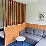 布鲁门斯李斯特克罗旅馆 3* 布鲁门里斯特